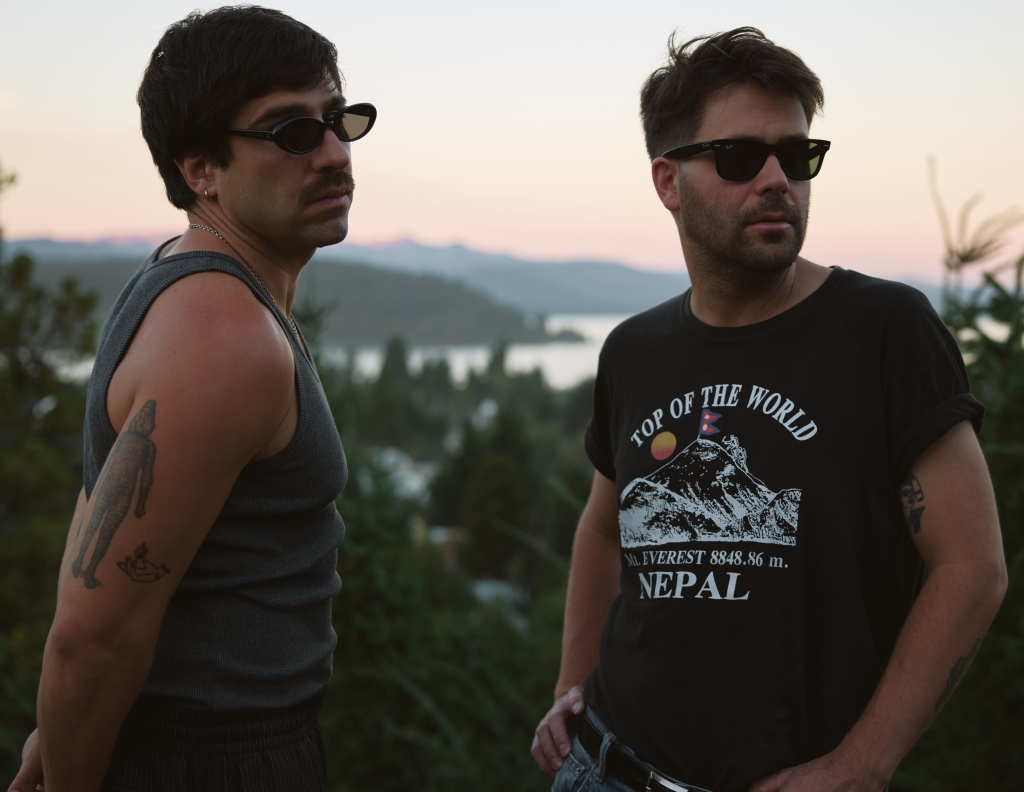 El Zar presenta su nuevo sencillo "Rojo Rubí" tras el éxito de su álbum 'Paradiso'